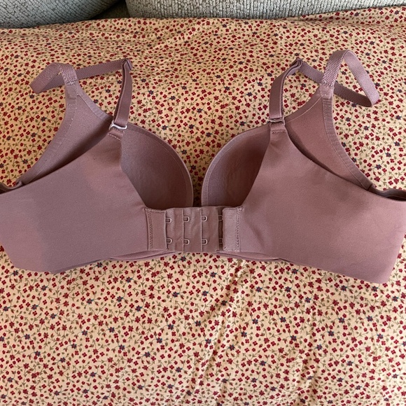 Ambrielle Super Soft Plunge T-shirt Push-up Bra - Picture 2 of 3
